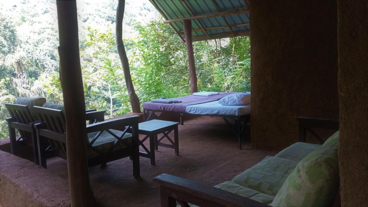 Chalet In The Jungle Pallegama Ngoại thất bức ảnh